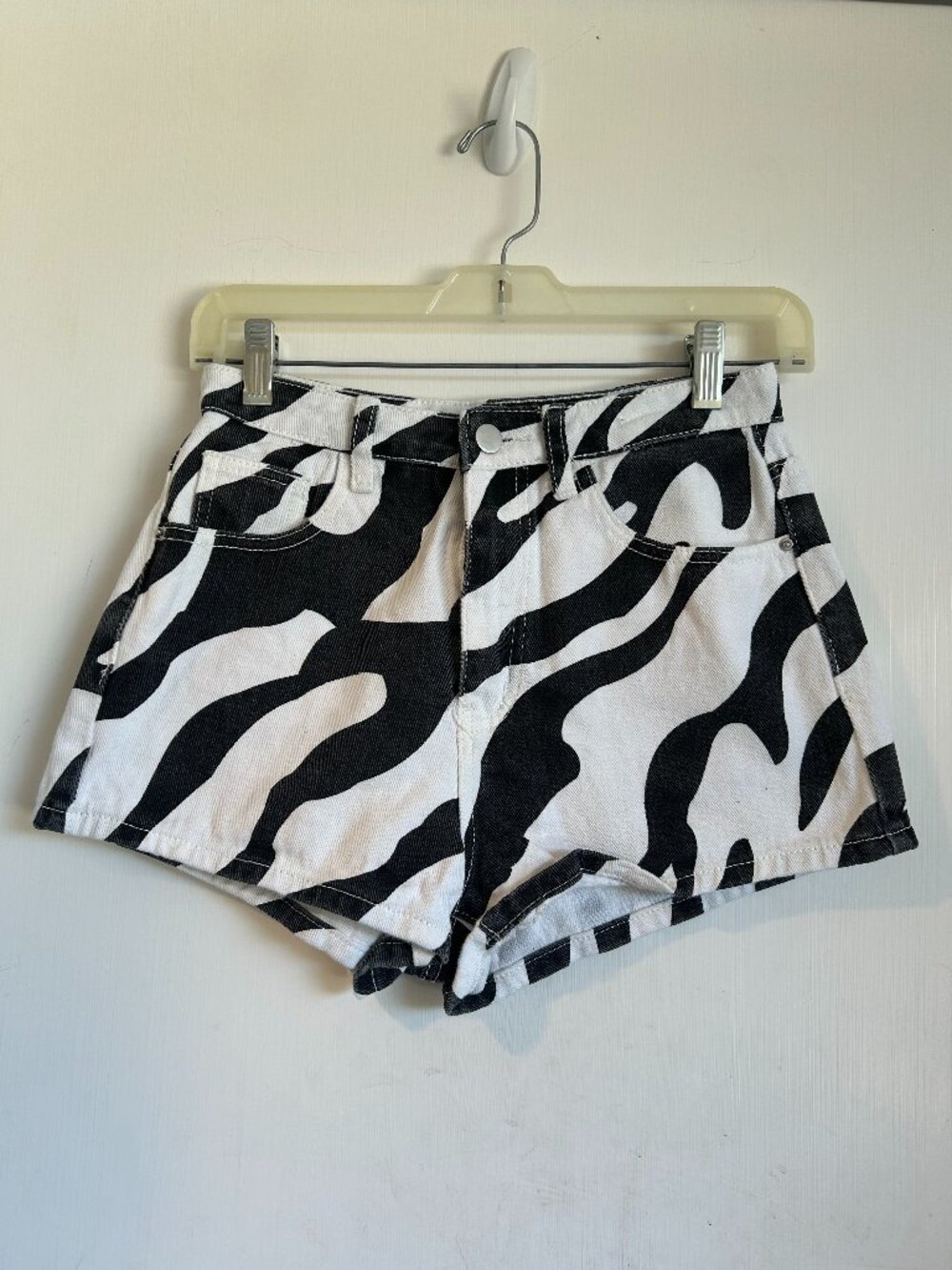 Black&White Print Jean Shorts